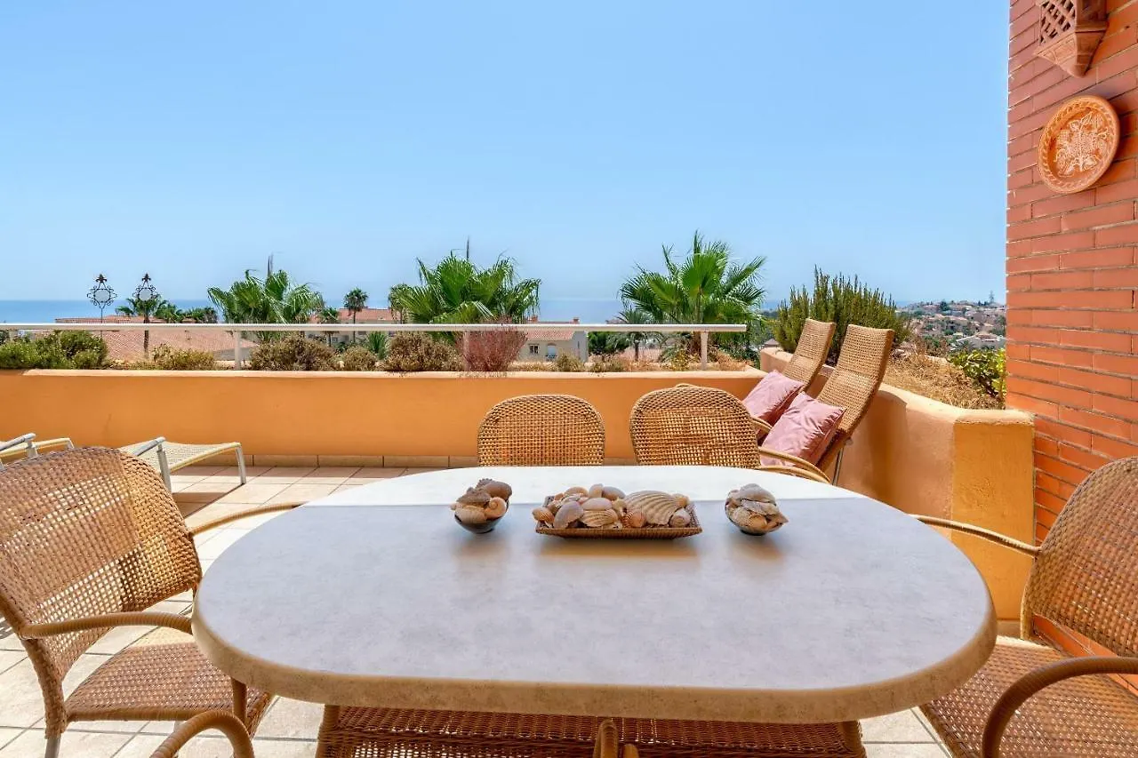 Stunning 2Br Sea View Condo 8 In Malibu Fuengirola